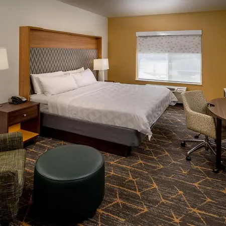 Holiday Inn Hotel & Suites Beckley By Ihg Exterior photo